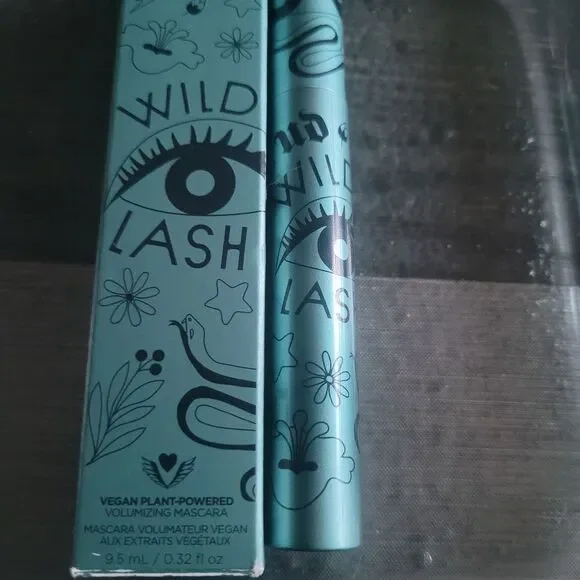 Urban Decay Wild Lash Vegan Plant Powered Volumizing Mascara Bkack New. - Picture 2 of 3